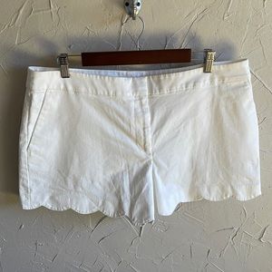 LOFT White Scalloped Edge Short